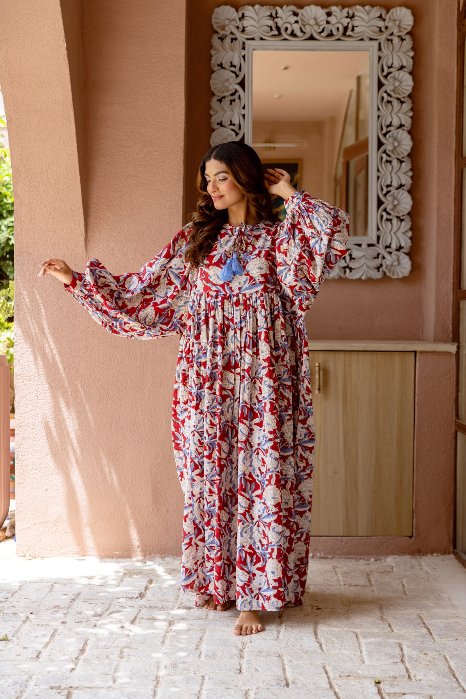 Crimson Gul Maxi Dress - image 2