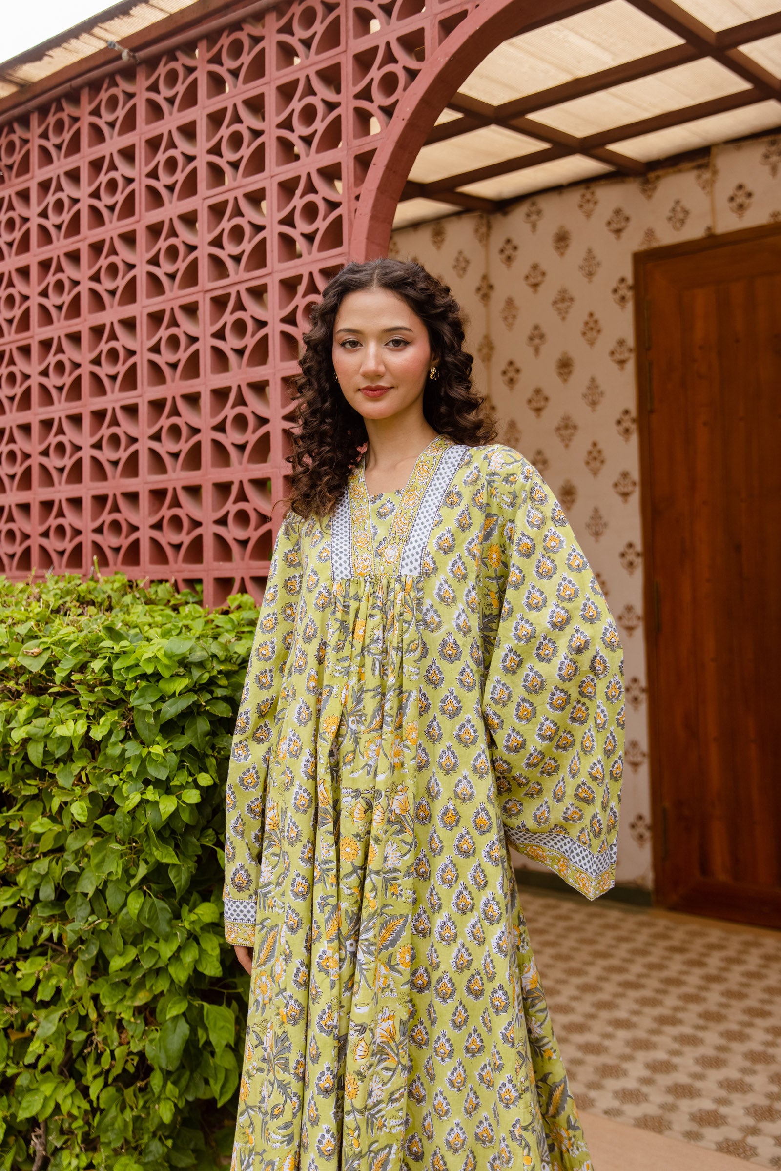 Olive Abeer Kaftan Dress - image 7